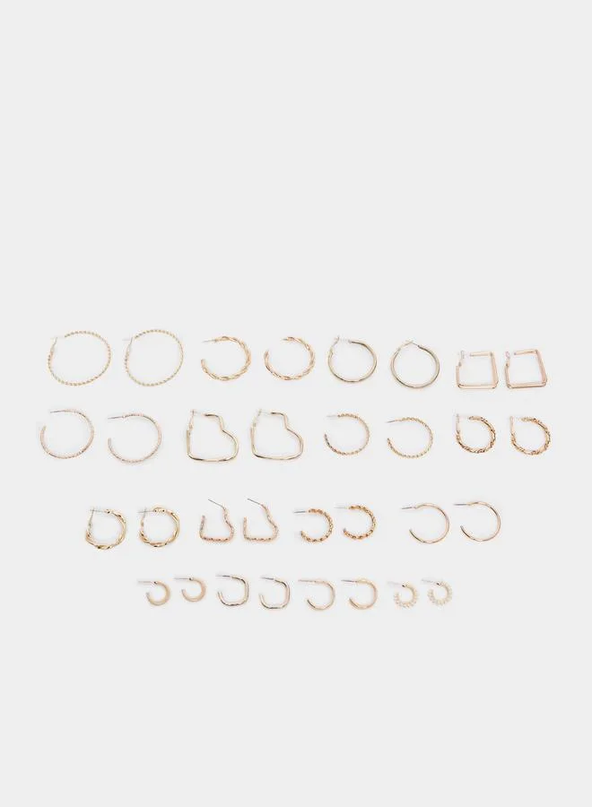 Pack of 16 - Gold Hoop Earrings